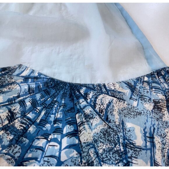 Vintage 1960s half apron, blue chiffon scalloped bottom, cottage core - Picture 4 of 8